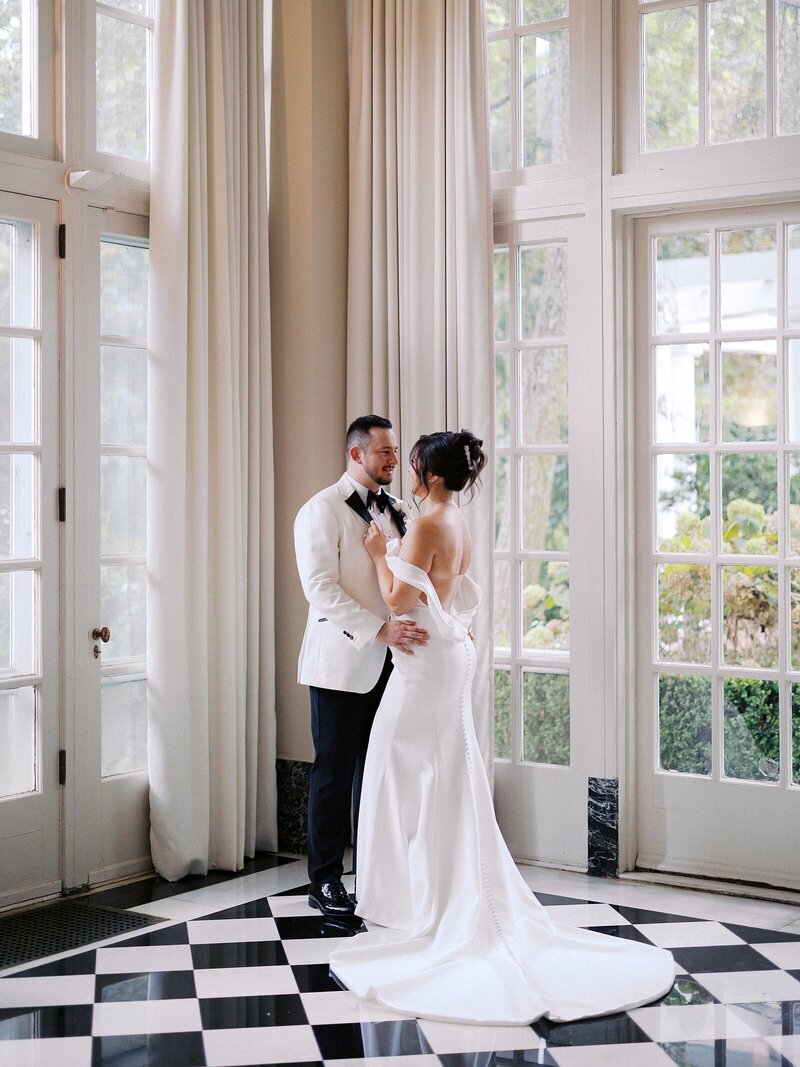 Raleigh Wedding Photographer-Casie Marie Photography-Duke Mansion Weddings-North Carolina-25